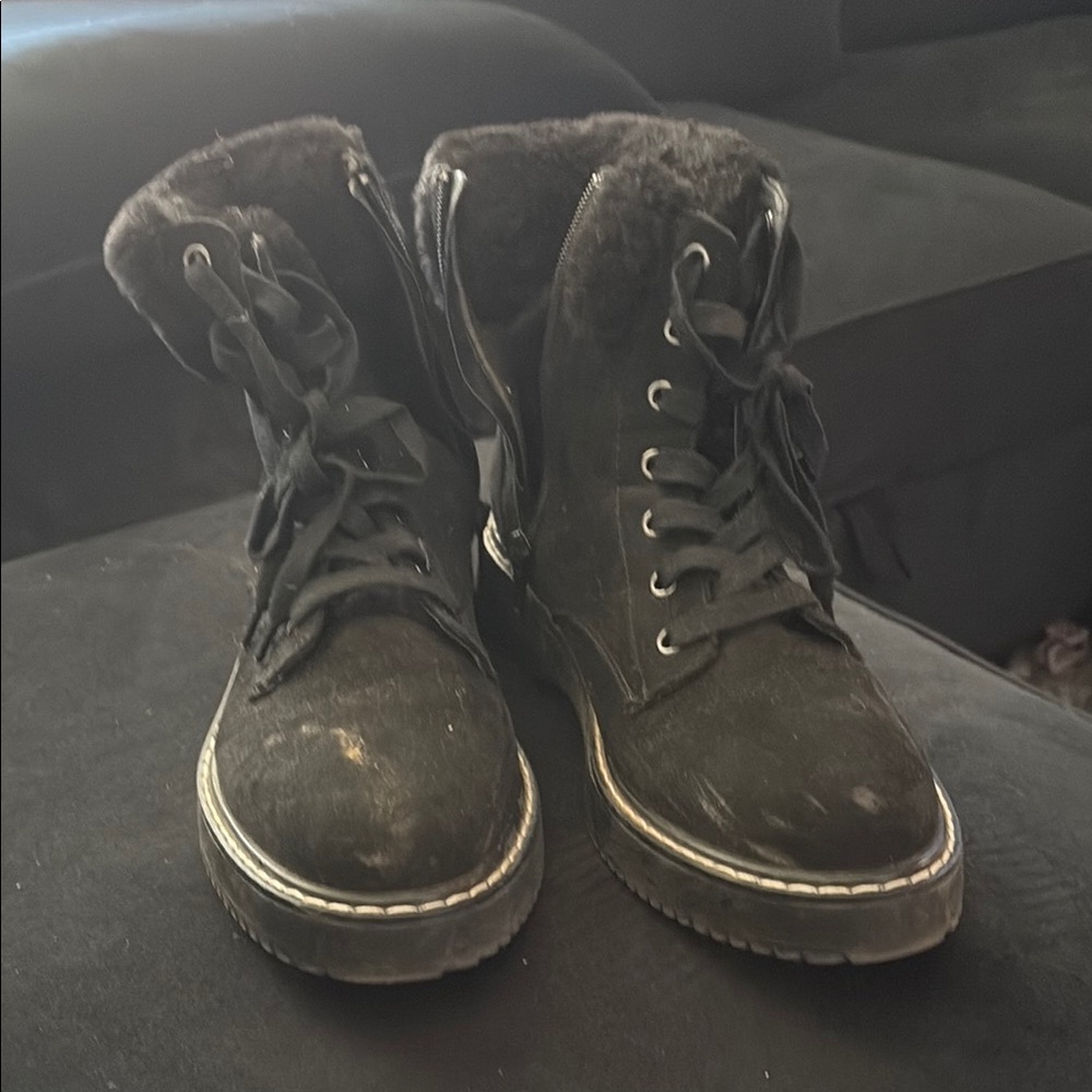 Black Fur-Lined Lace-Up Boots
